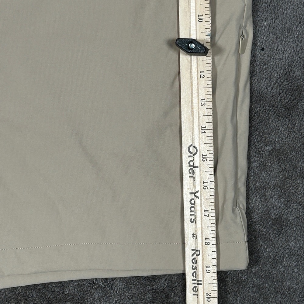 Lululemon Commission Golf Shorts Mens 40 Tan Solid Performance Stretch Khaki - Picture 10 of 11